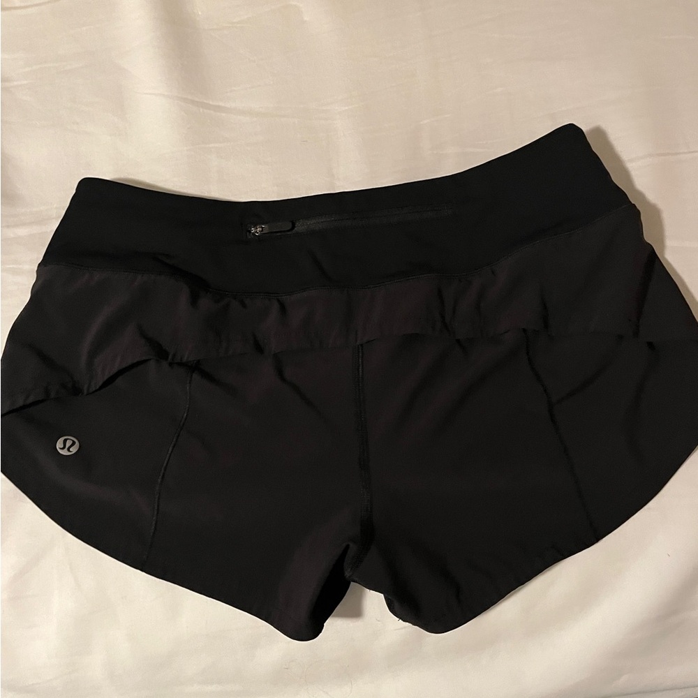 Lululemon athletica Women's Speed Up Low Rise 2.5 Black Shorts